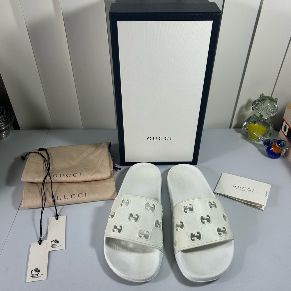 Authentic! Gucci Pool Slide Size 37